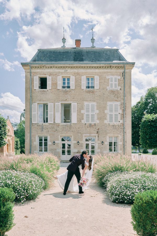 Dreamy Parisian Countryside Wedding at Château de Meridon