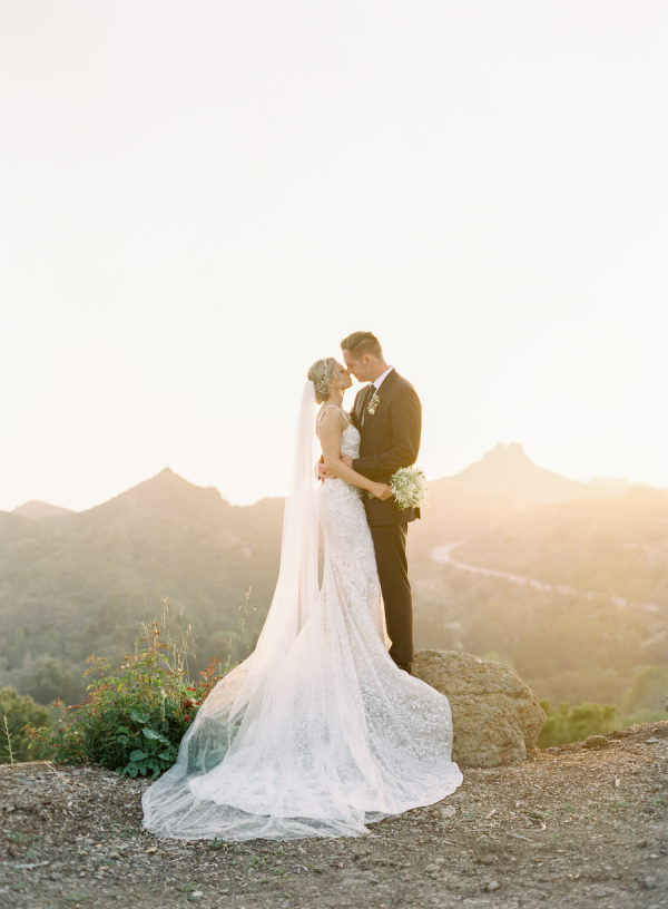 Cheerfully Colored Cielo Farms Wedding Full Of Carefully Curated Details