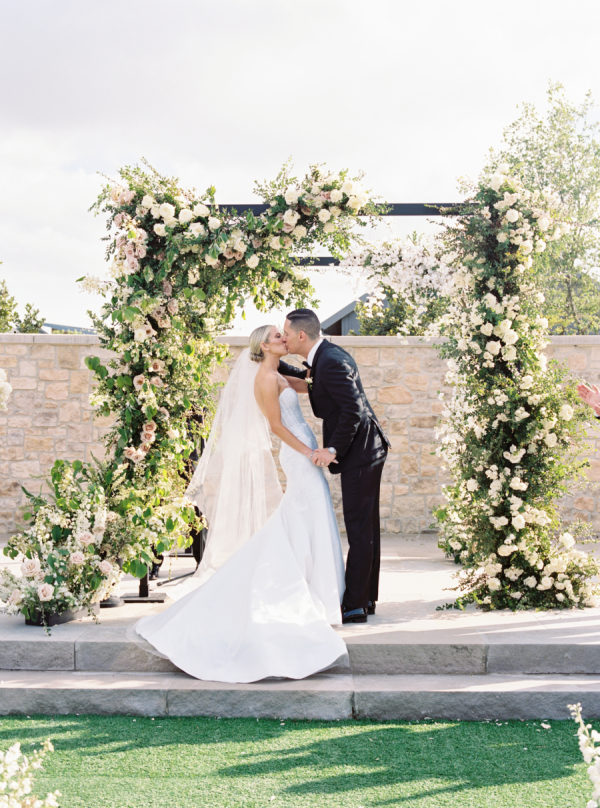 Textural Elegance at Stanly Ranch